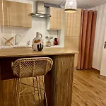 La Maisonnette De La Planchette *
